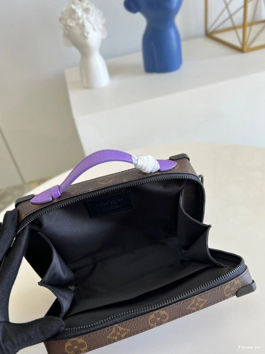 Affordable VUITTON TRUNK HANDLE SOFT LOUIS 0711